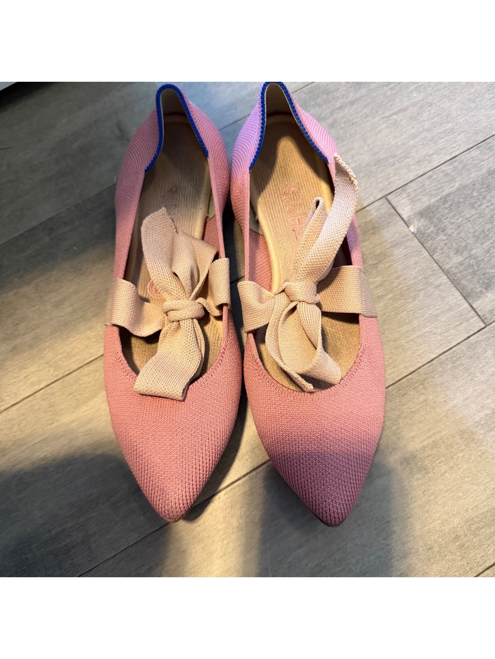 Rothy's Pink Pointed Toe Flats with Beige Bow - Size 7 - Picture 3 of 7